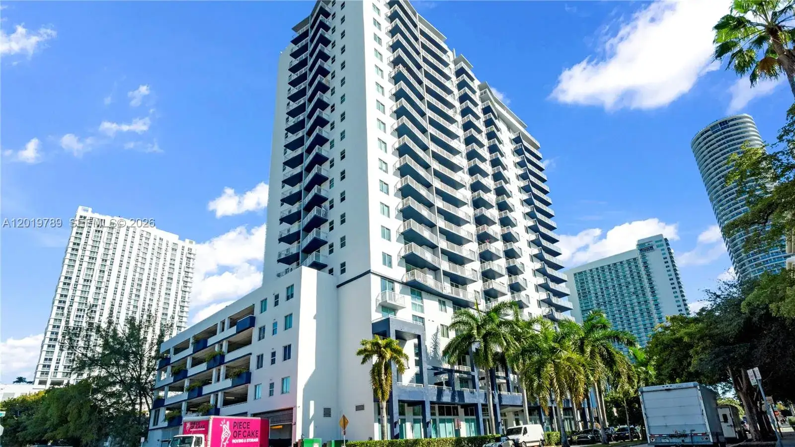 1 bedroom 1 bath Residential for sale at 275 NE 18th st # 1606, Miami FL 33132