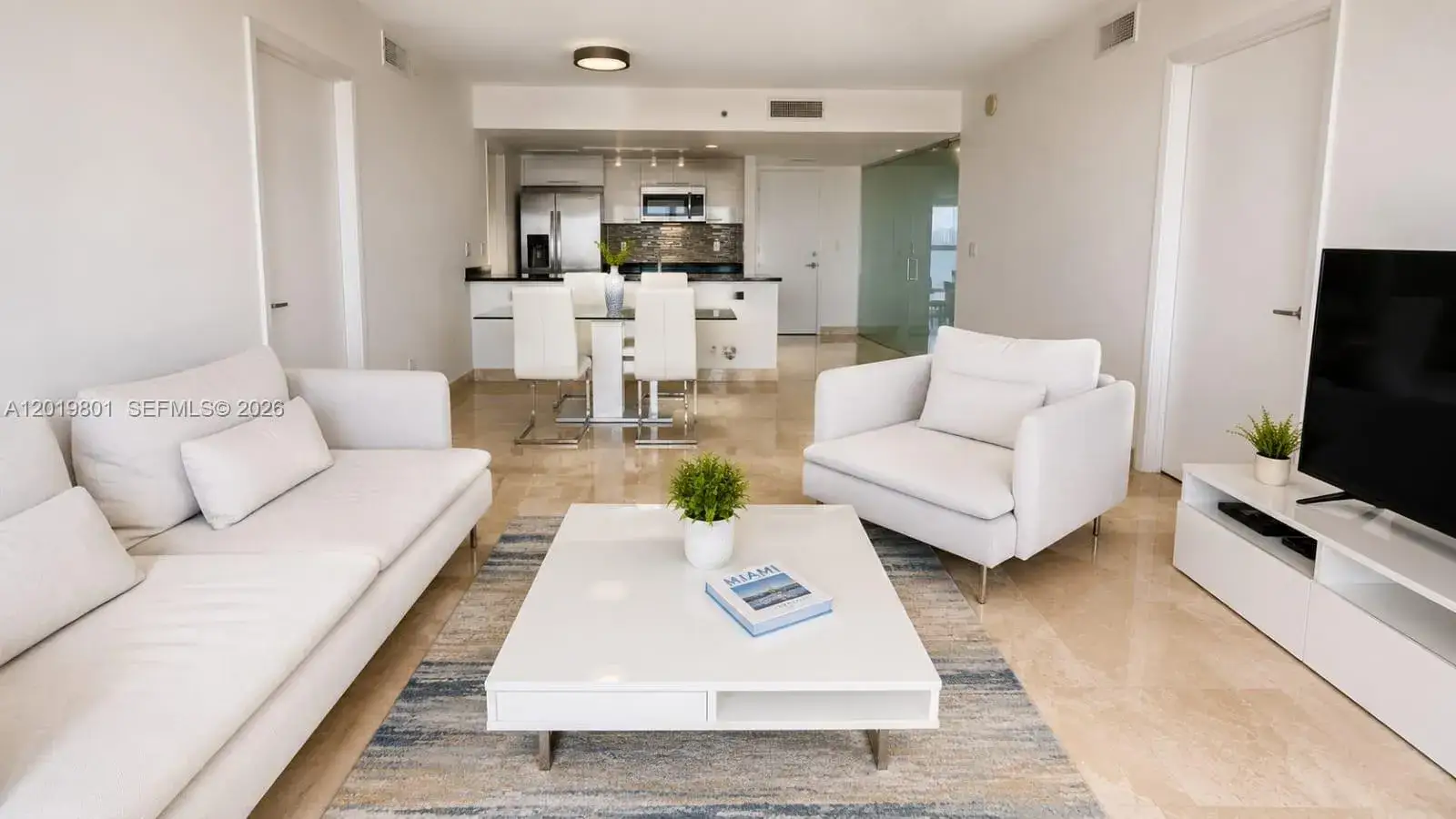3 bedroom 2 bath Residential Lease for rent at 50 Biscayne Blvd # 4106, Miami FL 33132