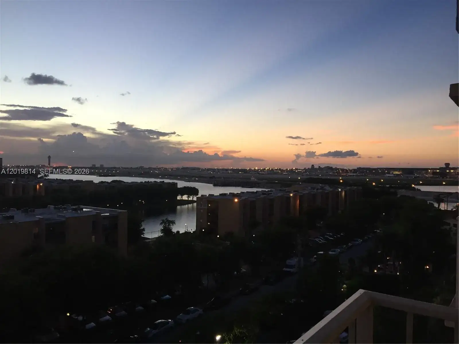 1 bedroom 1 bath Residential Lease for rent at 801 NW 47th Ave # 814W, Miami FL 33126