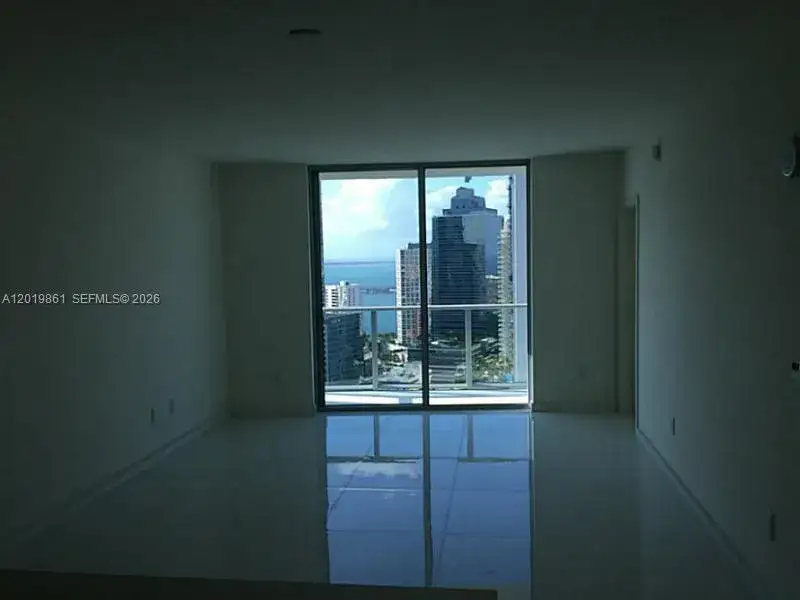 1 bedroom 1 bath Residential for sale at 1100 S MIAMI AV # 3302, Miami FL 33130