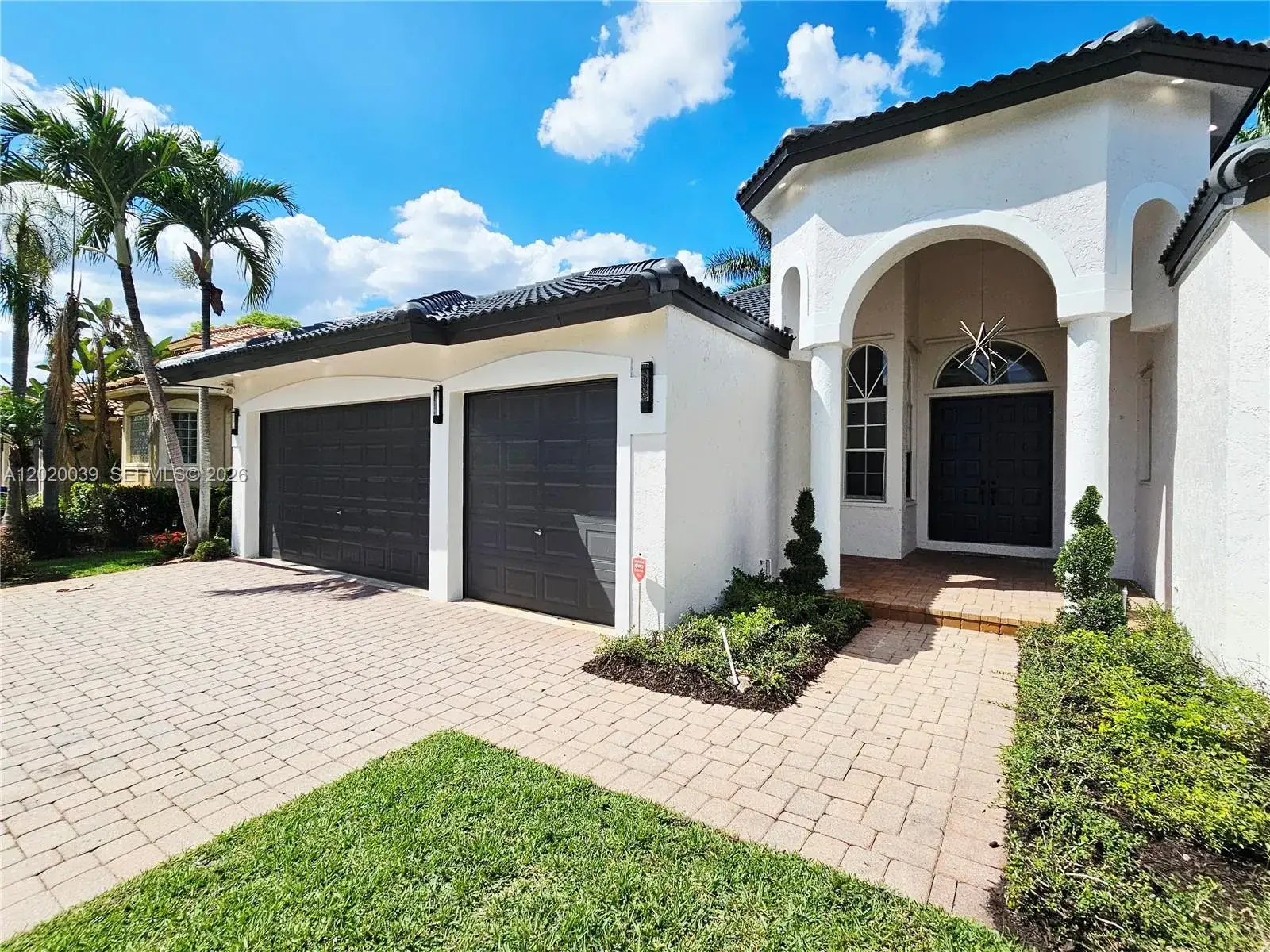 5 bedroom 4 bath Residential for sale at 18951 SW 30th St, Miramar FL 33029
