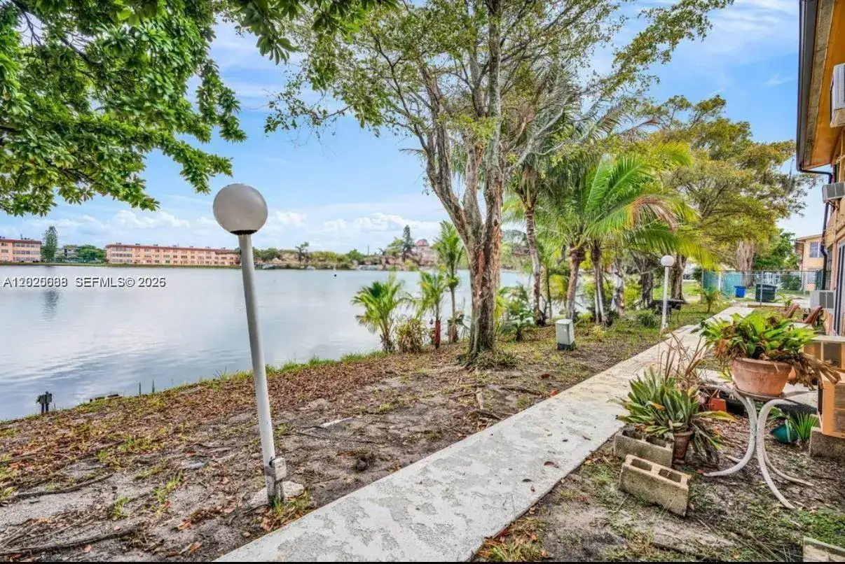 1 bath Residential Lease for rent at 18801 NE 2nd Ave # 1006, Miami FL 33179