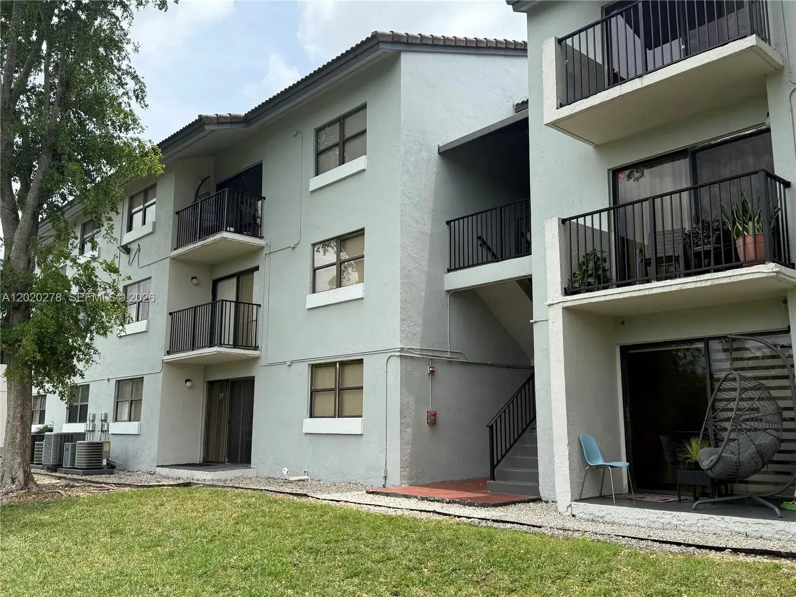 2 bedroom 2 bath Residential for sale at 7195 NW 179th St, Hialeah FL 33015