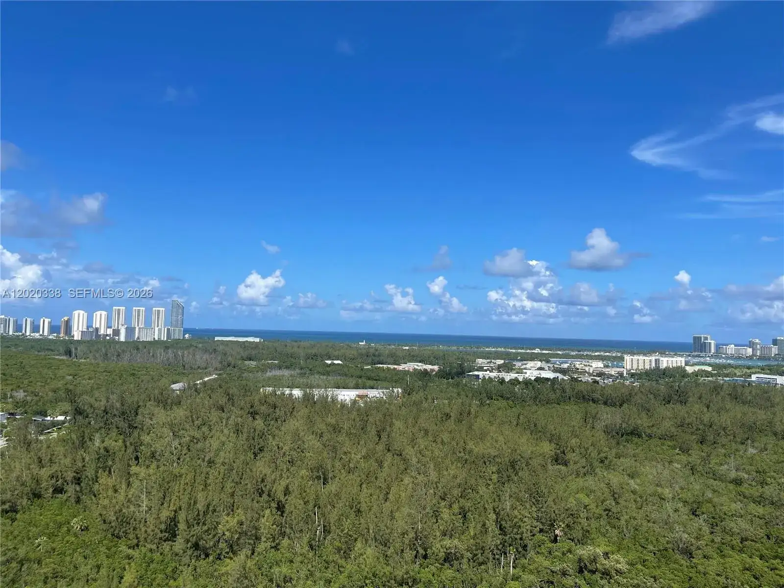 3 bedroom 3 bath Residential Lease for rent at 14951 Royal Oaks Ln # 2606, North Miami FL 33181