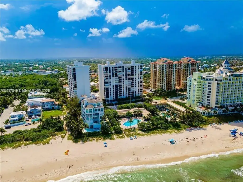 2 bedroom 2 bath Residential for sale at 1901 N Ocean Blvd # 4D, Fort Lauderdale FL 33305