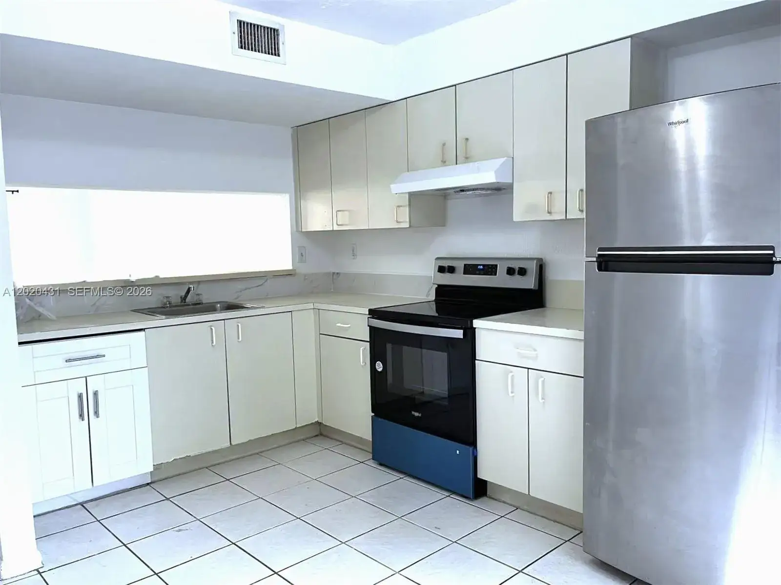 2 bedroom 2 bath Residential Lease for rent at 8260 SW 149th Ct # 203, Miami FL 33193
