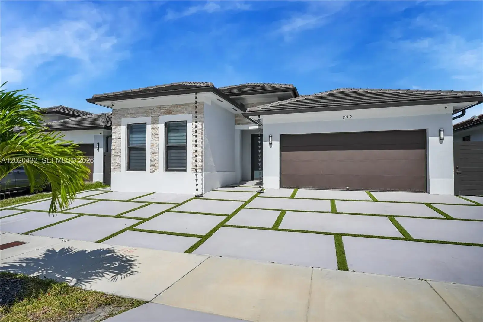4 bedroom 3 bath Residential for sale at 19419 SW 124th Ct, Miami FL 33177