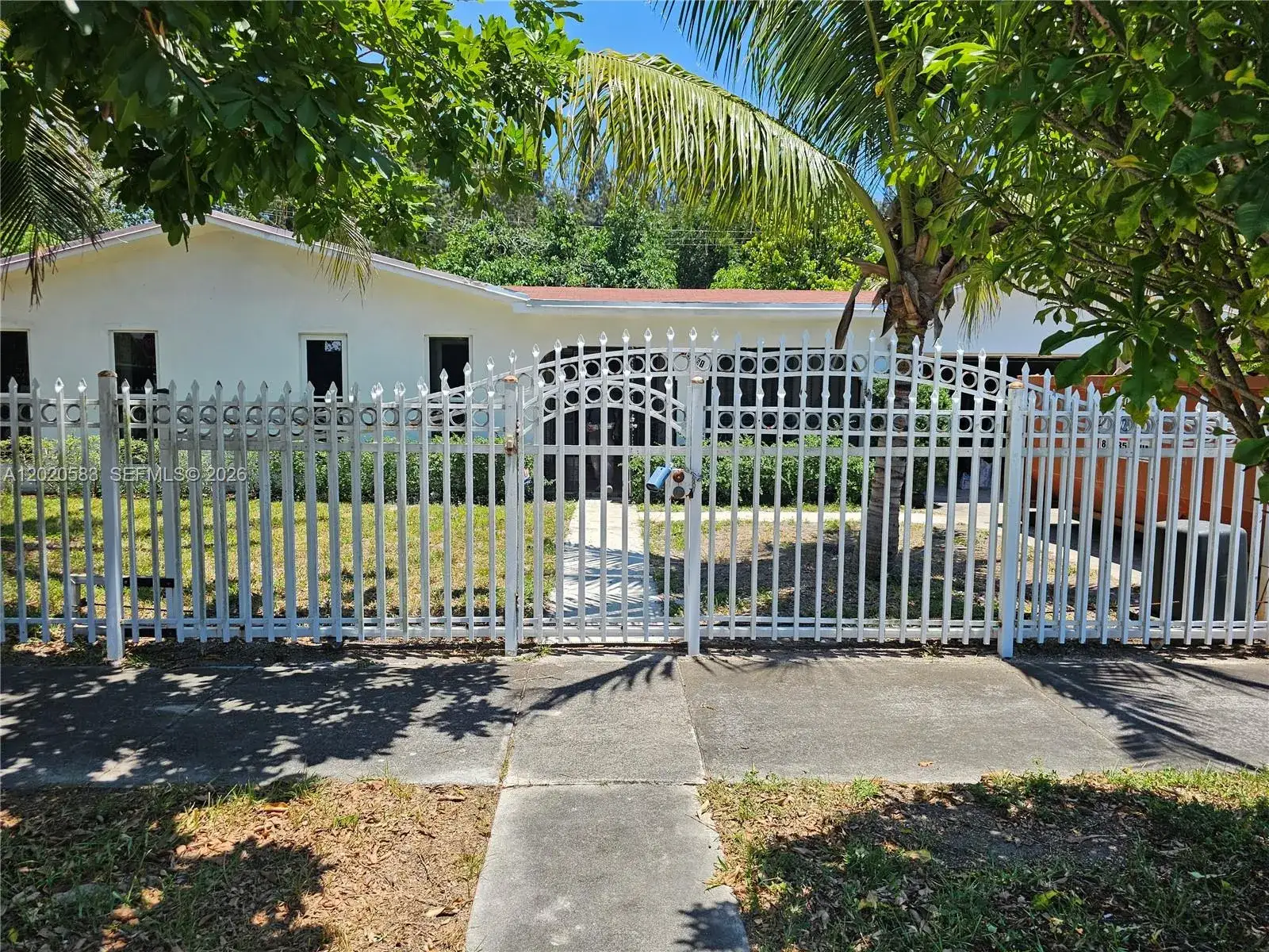 3 bedroom 3 bath Residential for sale at 15851 NW 37th Ct, Miami Gardens FL 33054