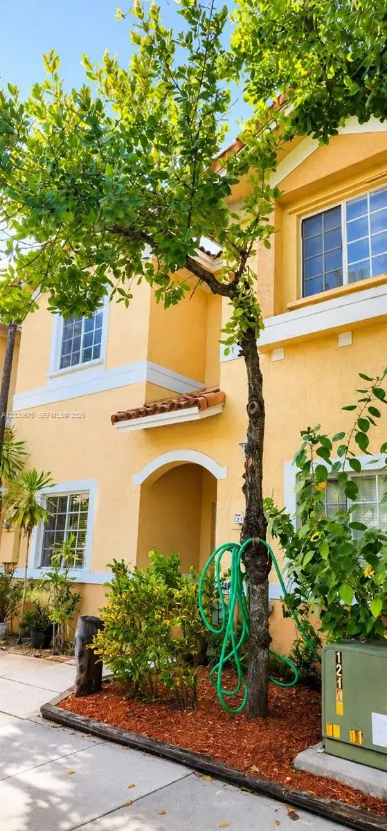 2 bedroom 2 bath Residential Lease for rent at 7931 Tuscany Ct # 7931, Tamarac FL 33321