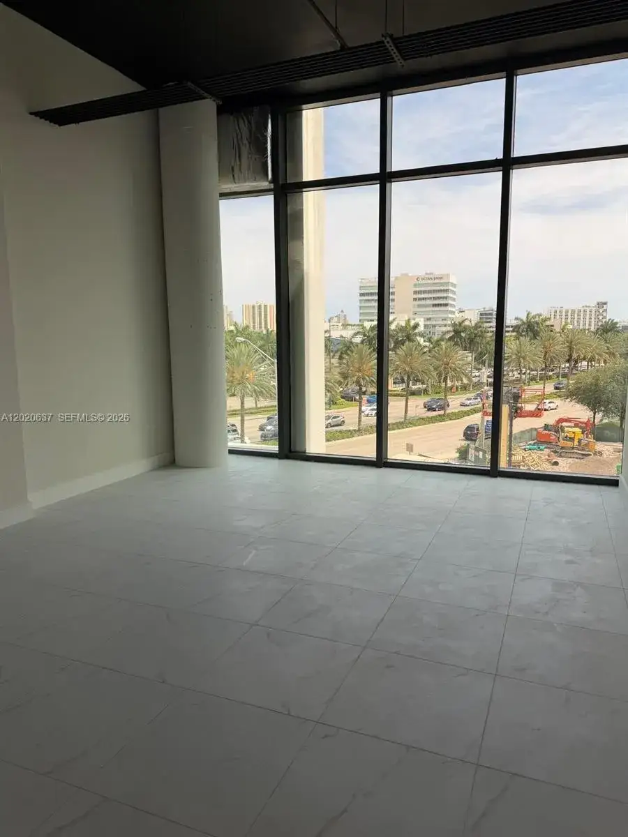 Commercial Sale for sale at 21290 Biscayne Blvd # 310, Aventura FL 33180