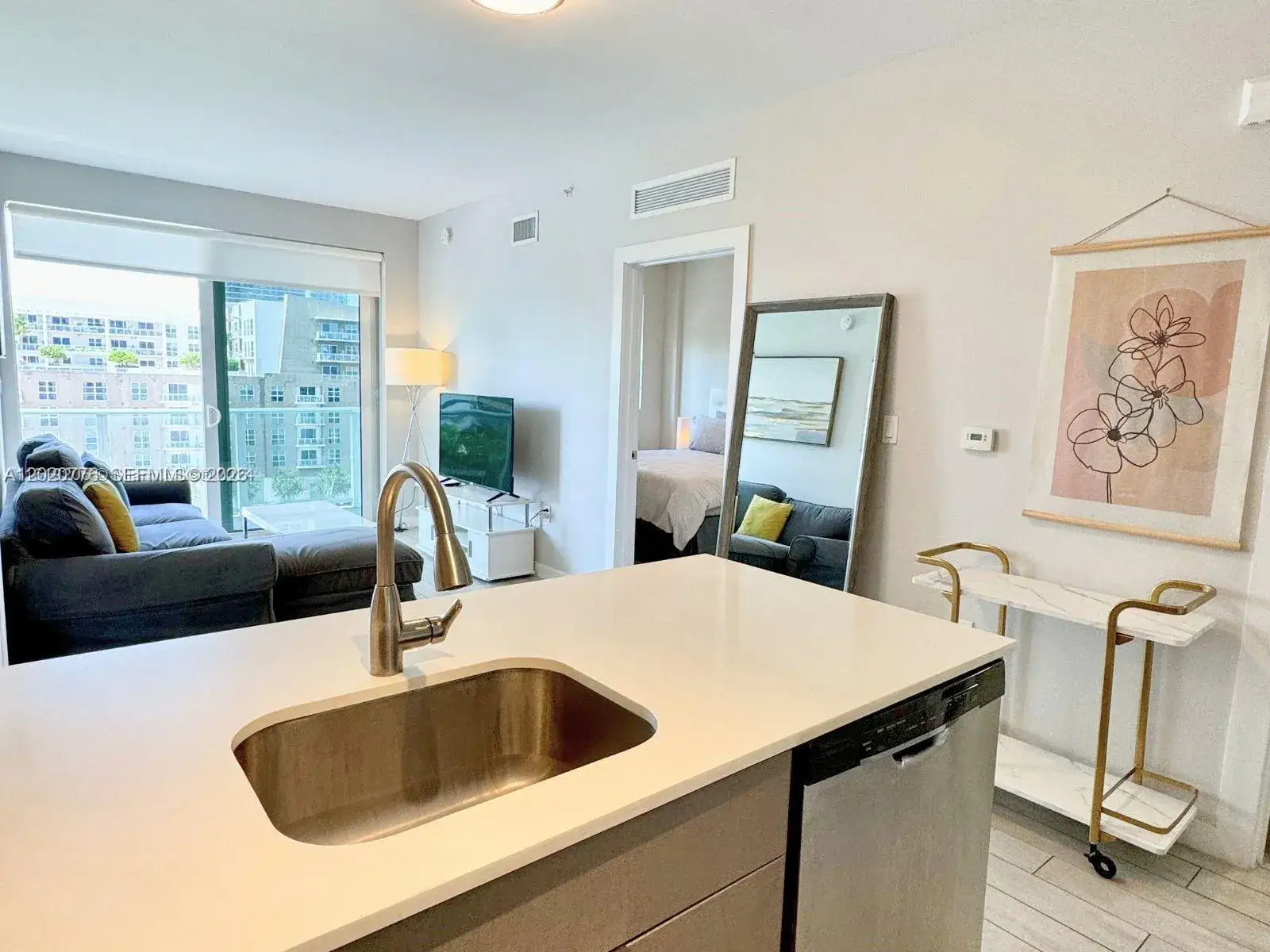 2 bedroom 2 bath Residential Lease for rent at 321 NE 26th St # 706, Miami FL 33137