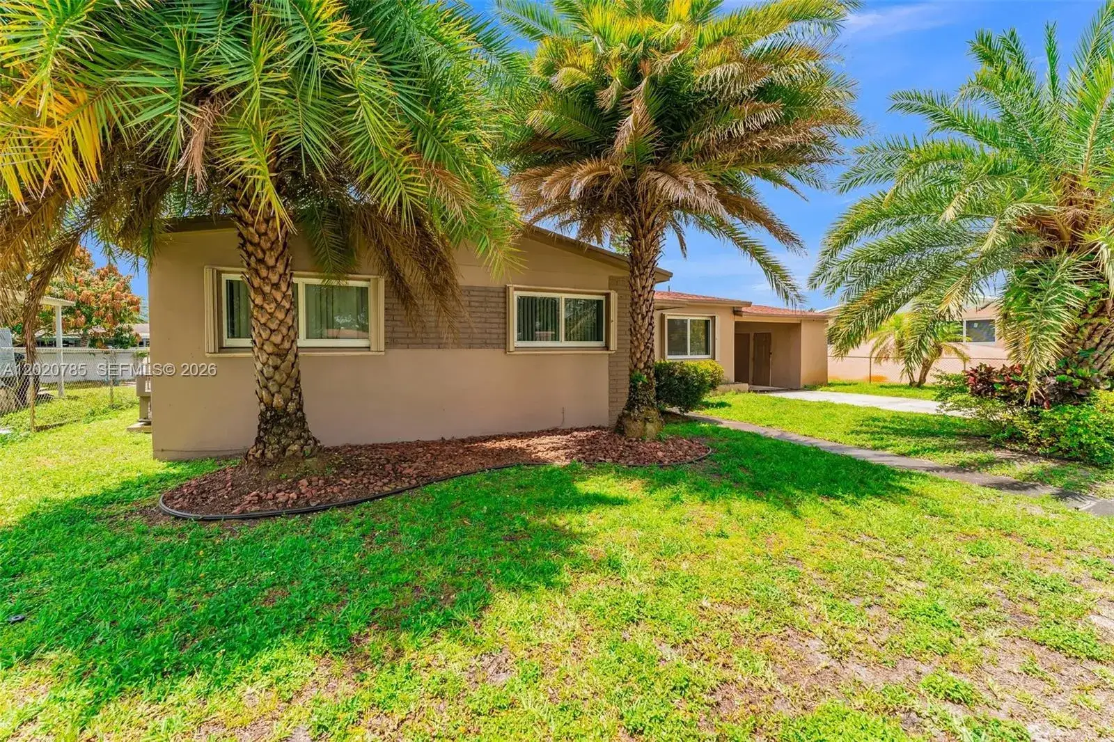 5 bedroom 2 bath Residential for sale at 2240 NW 175th St, Miami Gardens FL 33056
