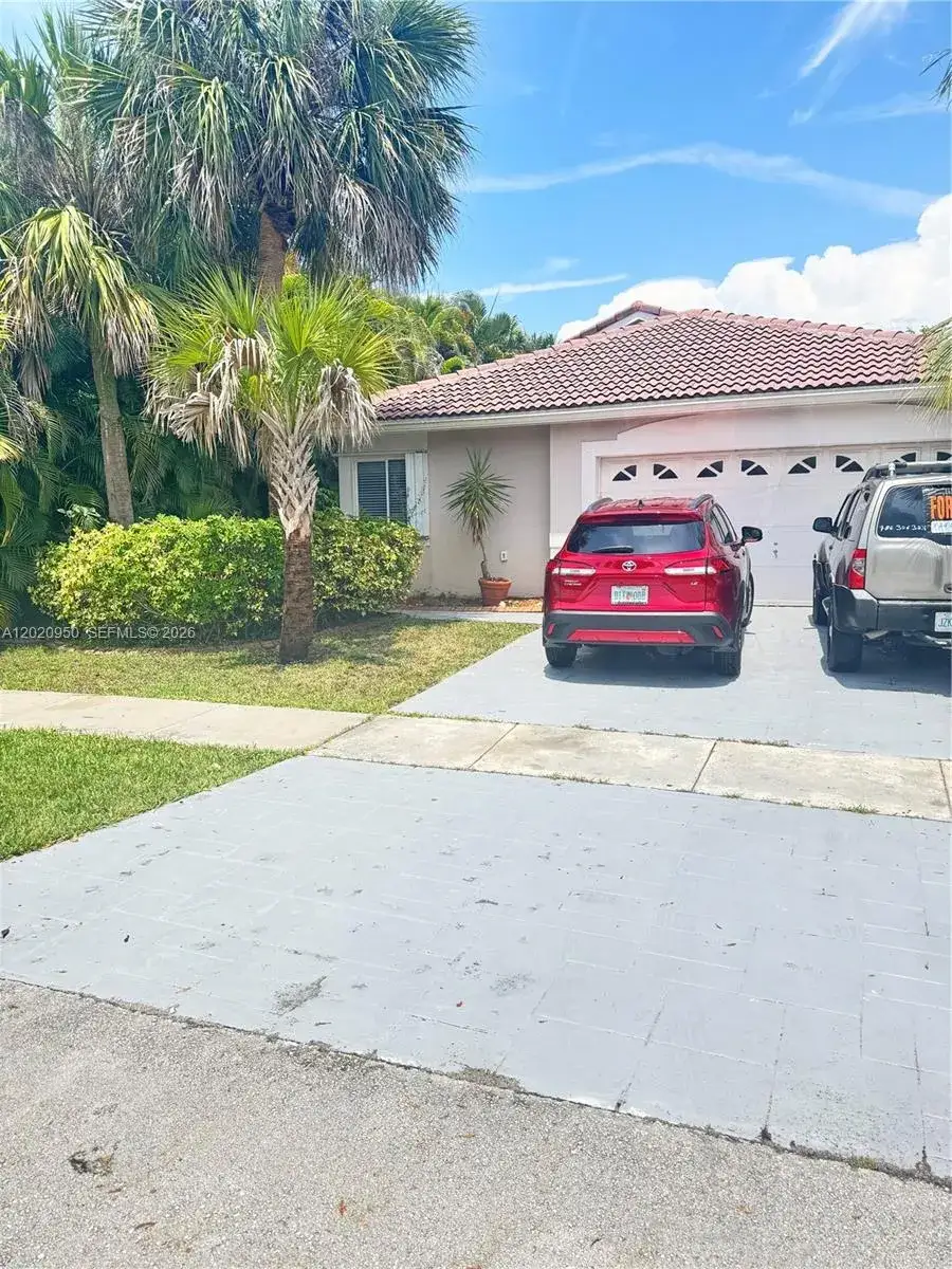 4 bedroom 2 bath Residential for sale at 131 SW 178th Way, Pembroke Pines FL 33029