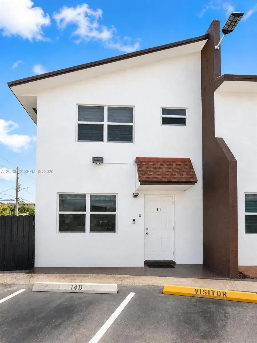 3 bedroom 2 bath Residential for sale at 401 SW 109th Ave # 14, Miami FL 33174