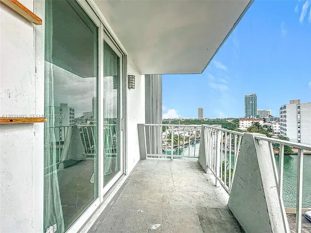 1 bedroom 1 bath Residential for sale at 7133 Bay Dr # 705, Miami Beach FL 33141