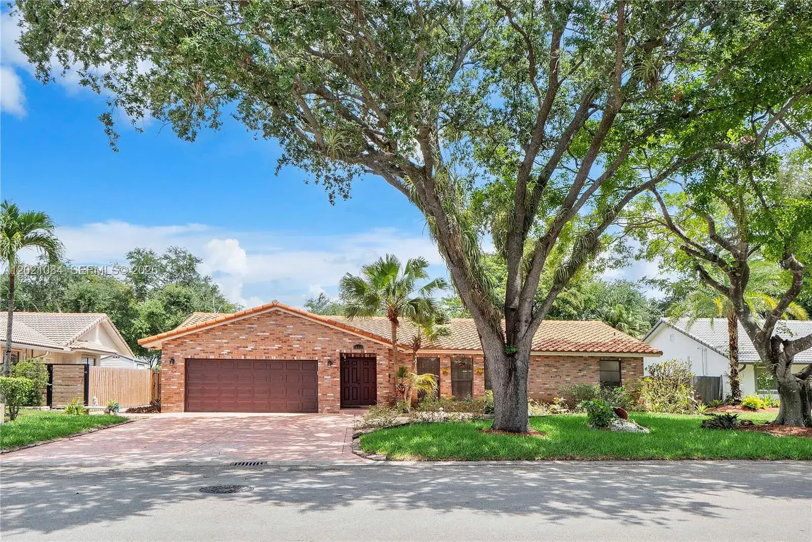 5 bedroom 2 bath Residential for sale at 11111 NW 7th St, Coral Springs FL 33071