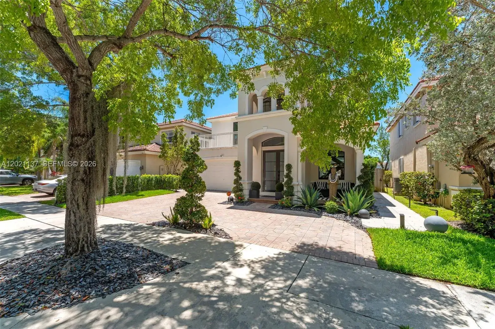 4 bedroom 3 bath Residential for sale at 9024 SW 206th St, Cutler Bay FL 33189