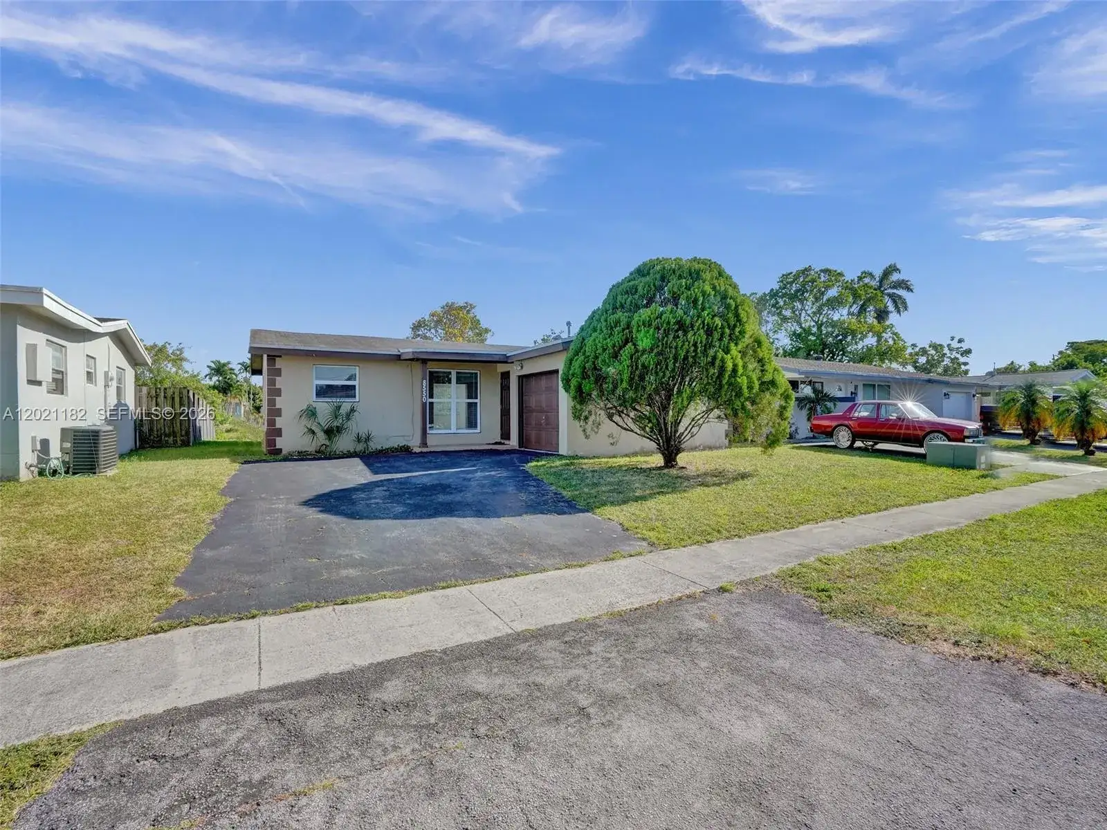 2 bedroom 2 bath Residential Lease for rent at 8550 NW 27th Pl # 8550, Sunrise FL 33322