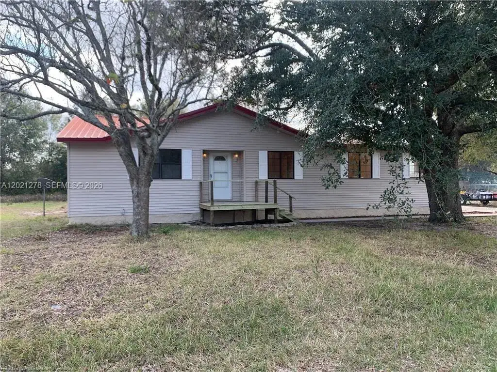 4 bedroom 2 bath Residential Lease for rent at 2225 N UNICORN # 0, Avon Park FL 33825