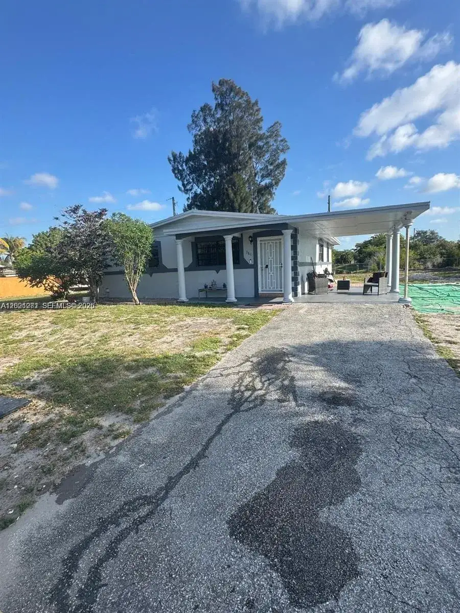 3 bedroom 2 bath Residential Lease for rent at 2801 NW 183rd St, Miami Gardens FL 33056