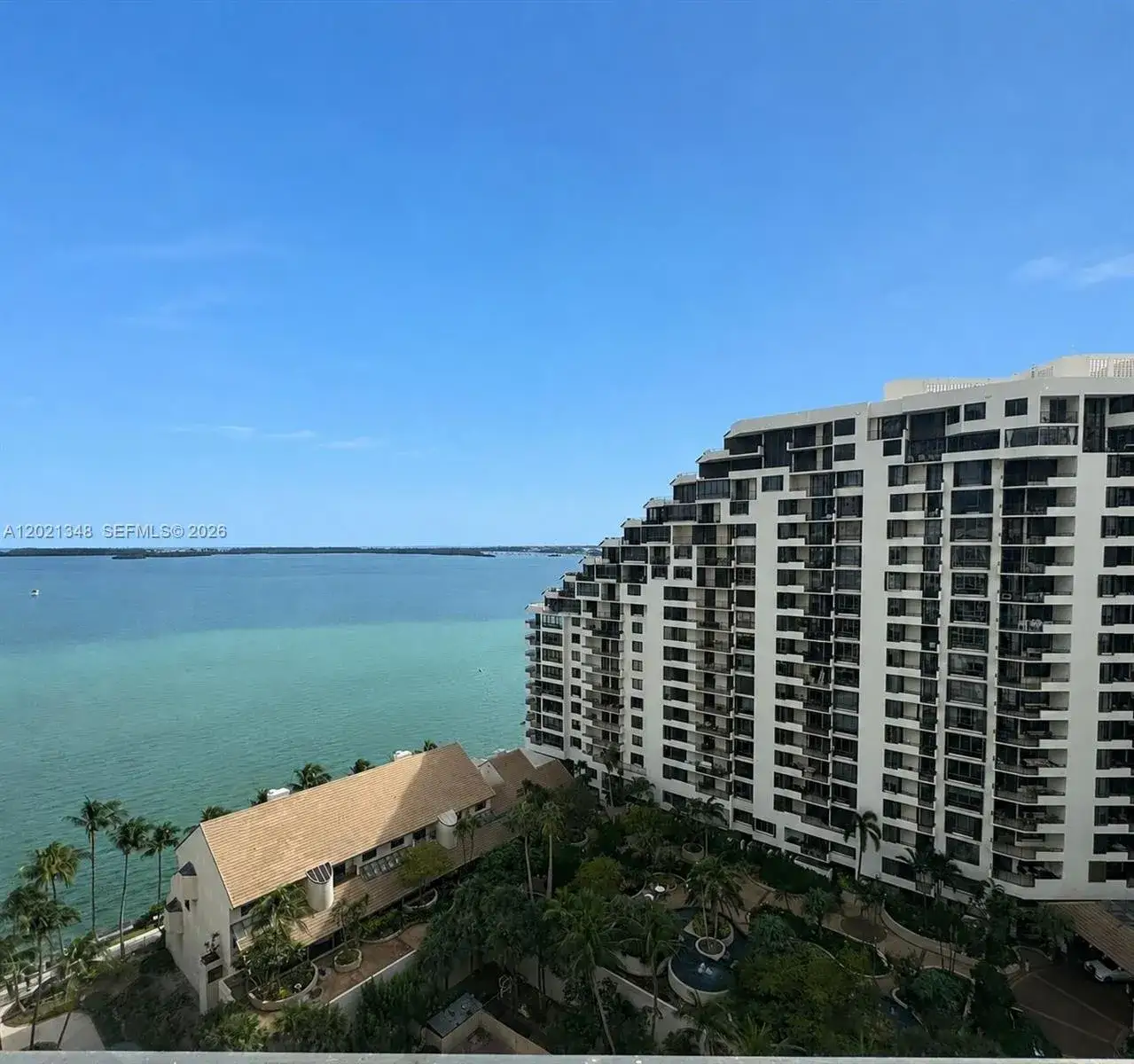2 bedroom 2 bath Residential for sale at 540 Brickell Key Dr # 1801, Miami FL 33131