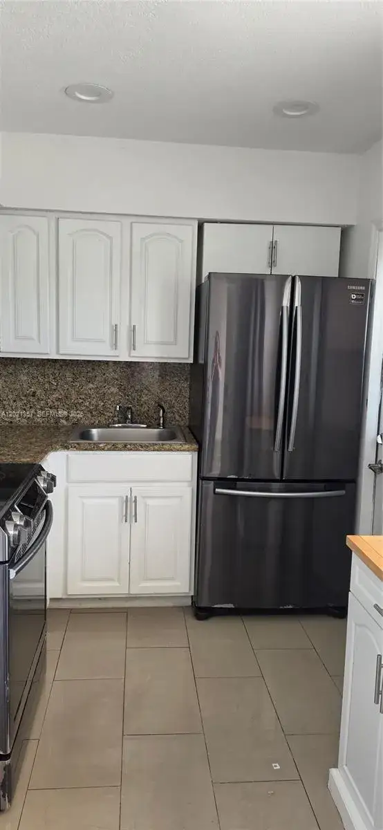 3 bedroom 2 bath Residential Lease for rent at 20201 NE 29th Ct # D336, Aventura FL 33180