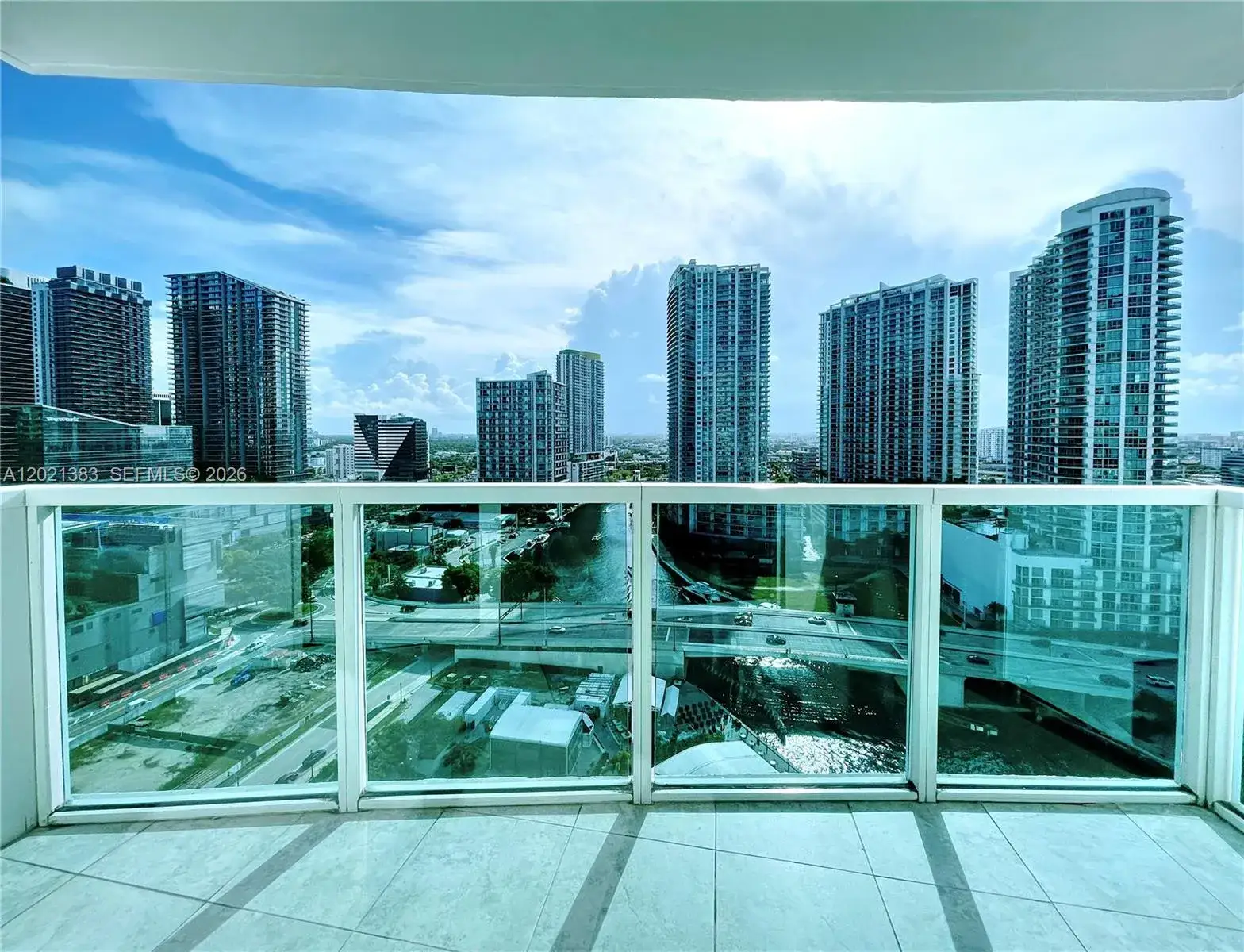 1 bedroom 1 bath Residential for sale at 31 SE 5th St # 2307, Miami FL 33131