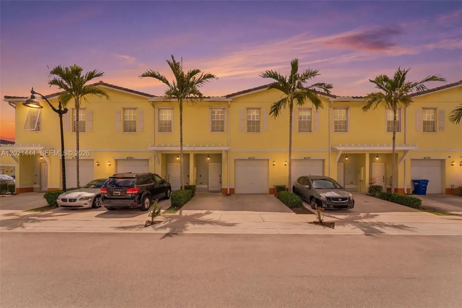3 bedroom 2 bath Residential Lease for rent at 4032 NW 11th St # 4032, Lauderhill FL 33313