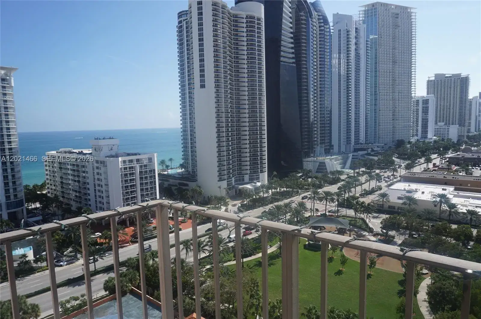 2 bedroom 2 bath Residential Lease for rent at 210 174th St # 1904, Sunny Isles Beach FL 33160