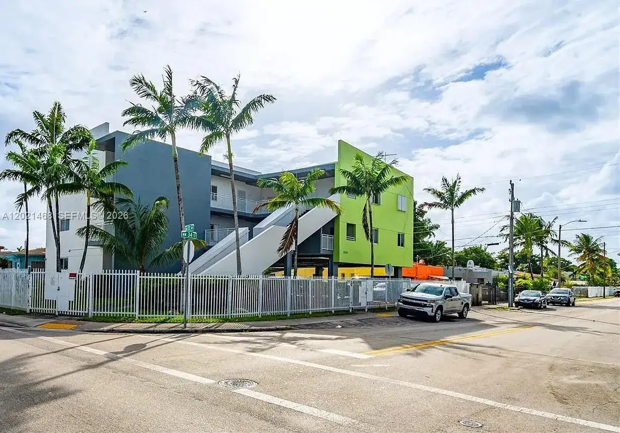 1 bedroom 1 bath Residential Lease for rent at 2210 NW 34th St # 101, Miami FL 33142
