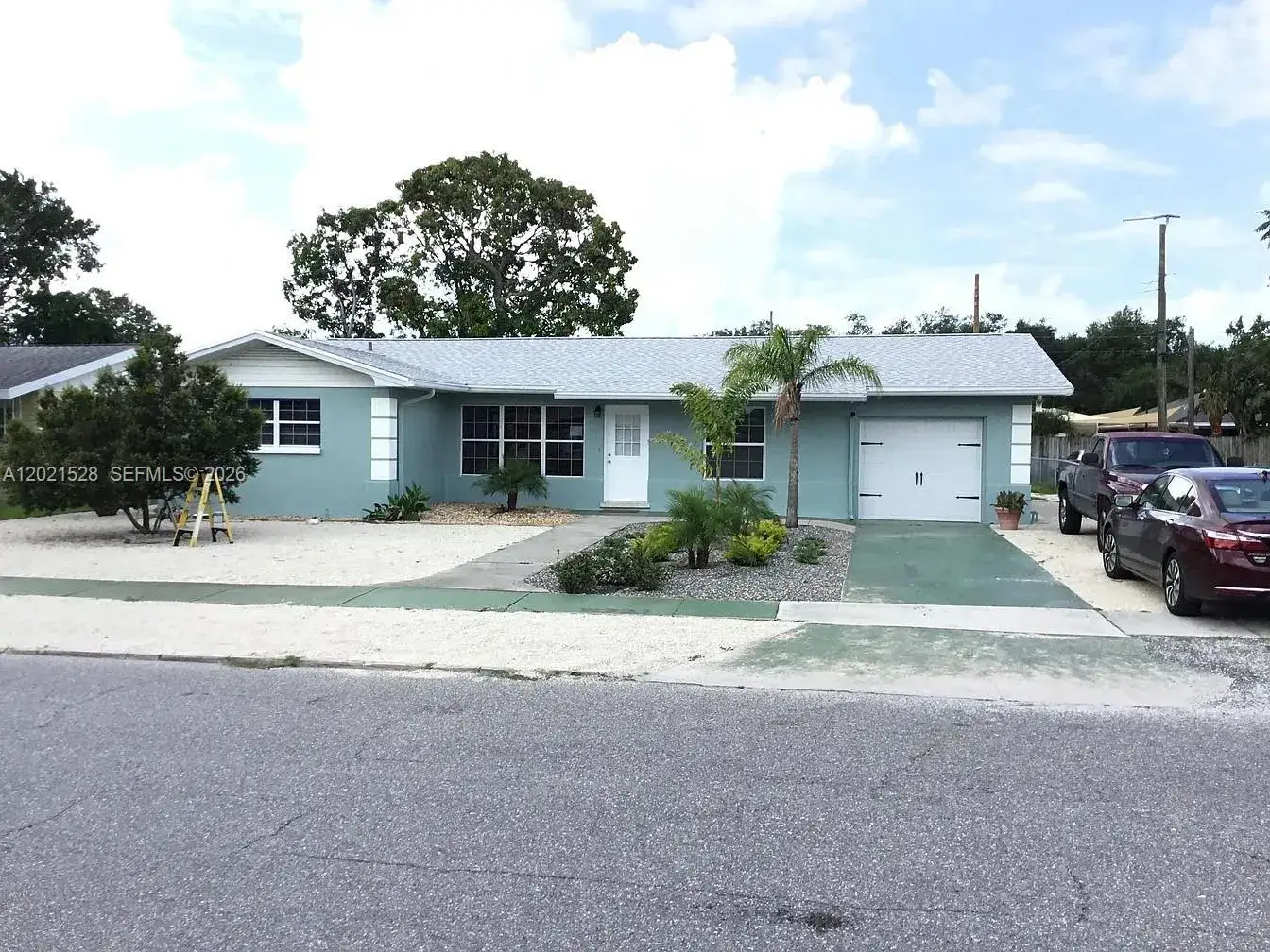4 bedroom 3 bath Residential for sale at 5321 3 RD AVE W, Bradenton FL 34209