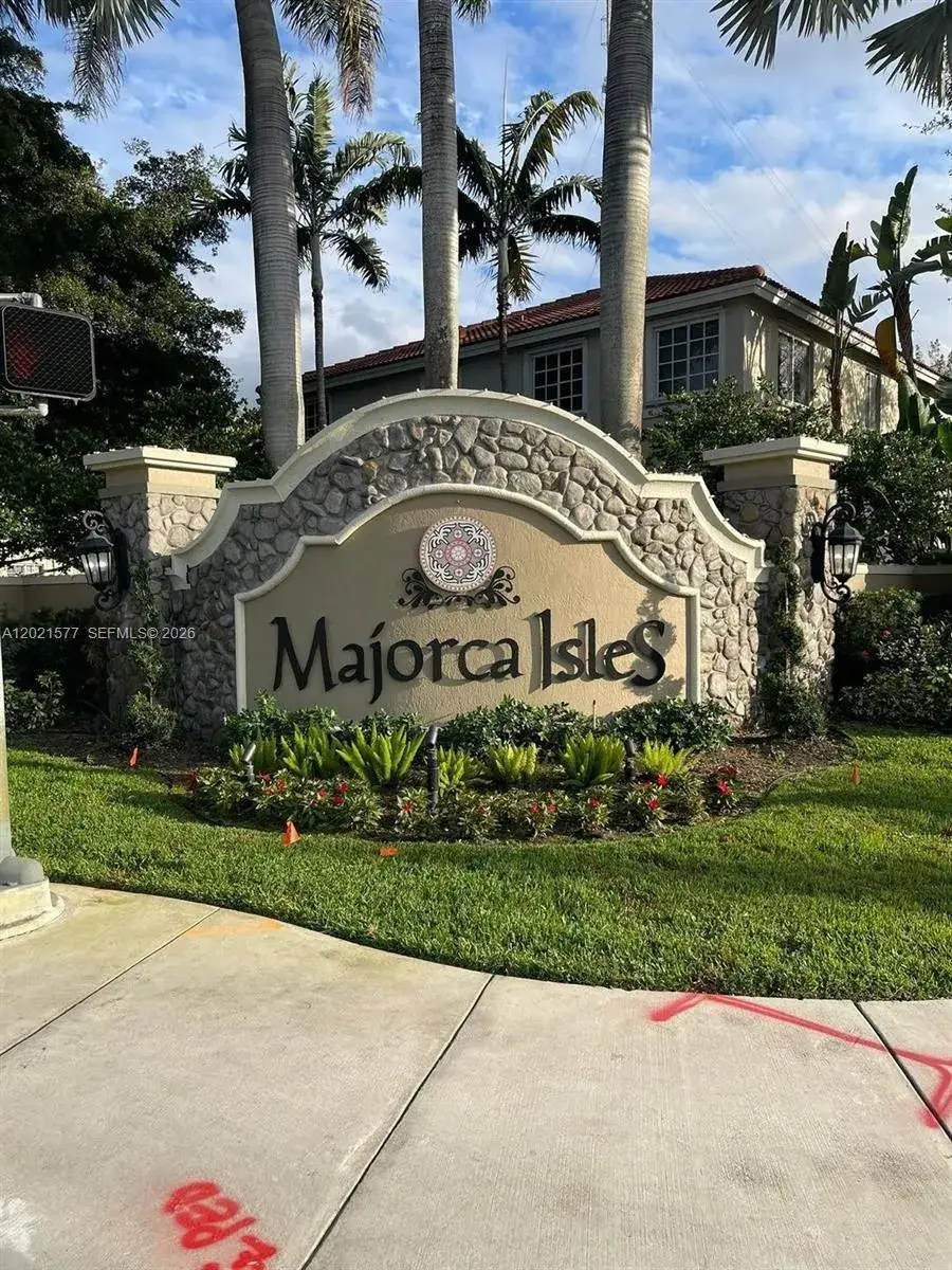 3 bedroom 3 bath Residential for sale at 21205 NW 14th Pl # 19, Miami Gardens FL 33169