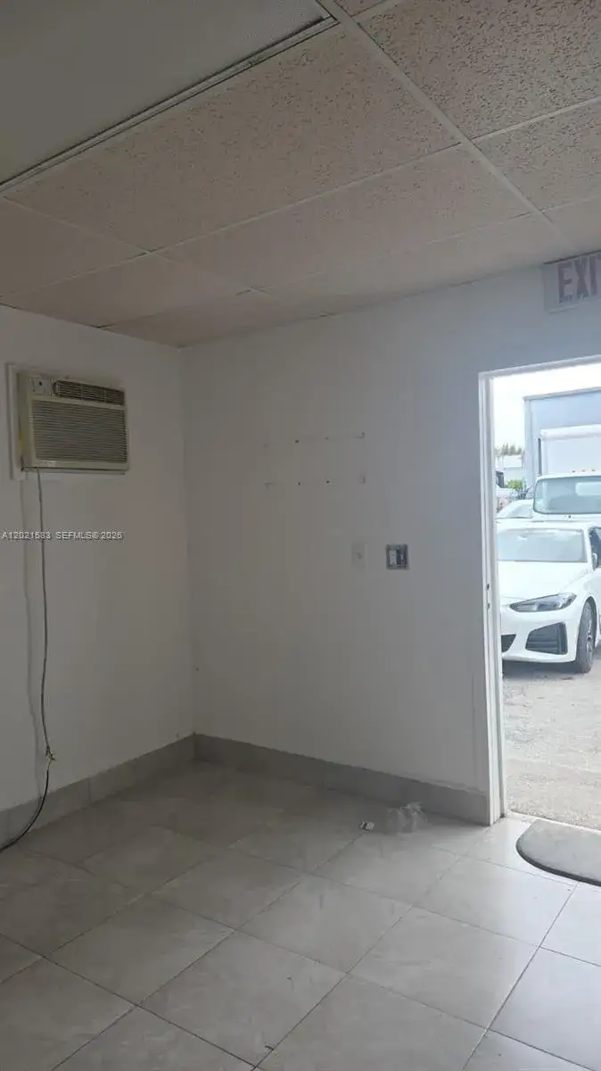 Commercial Sale for sale at 3585 NW 154th Ter, Miami Gardens FL 33054