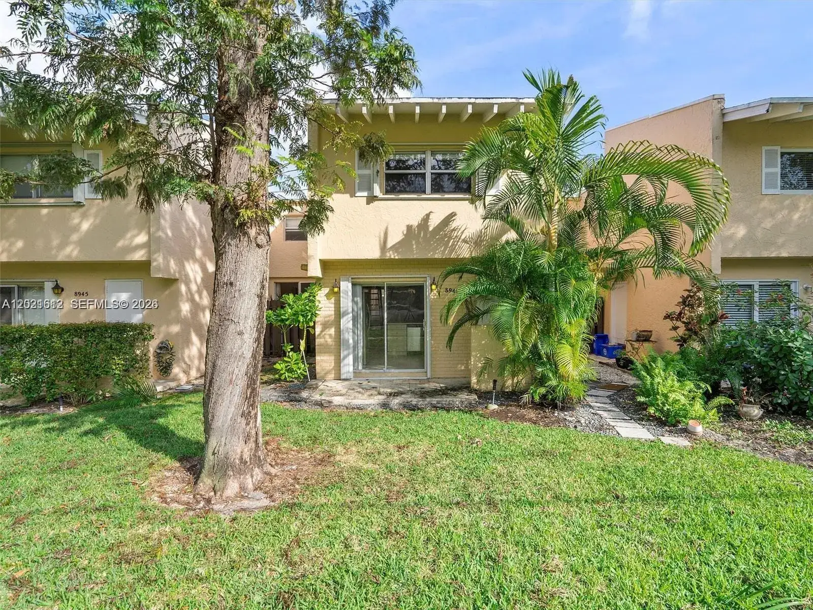 2 bedroom 1 bath Residential for sale at 8941 NE 4th Ave Rd # 8941, Miami Shores FL 33138