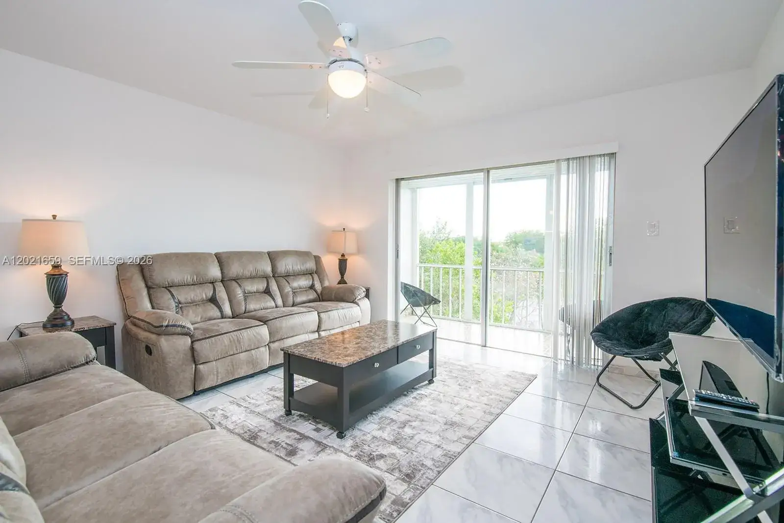 2 bedroom 2 bath Residential for sale at 4650 Washington St # 502, Hollywood FL 33021