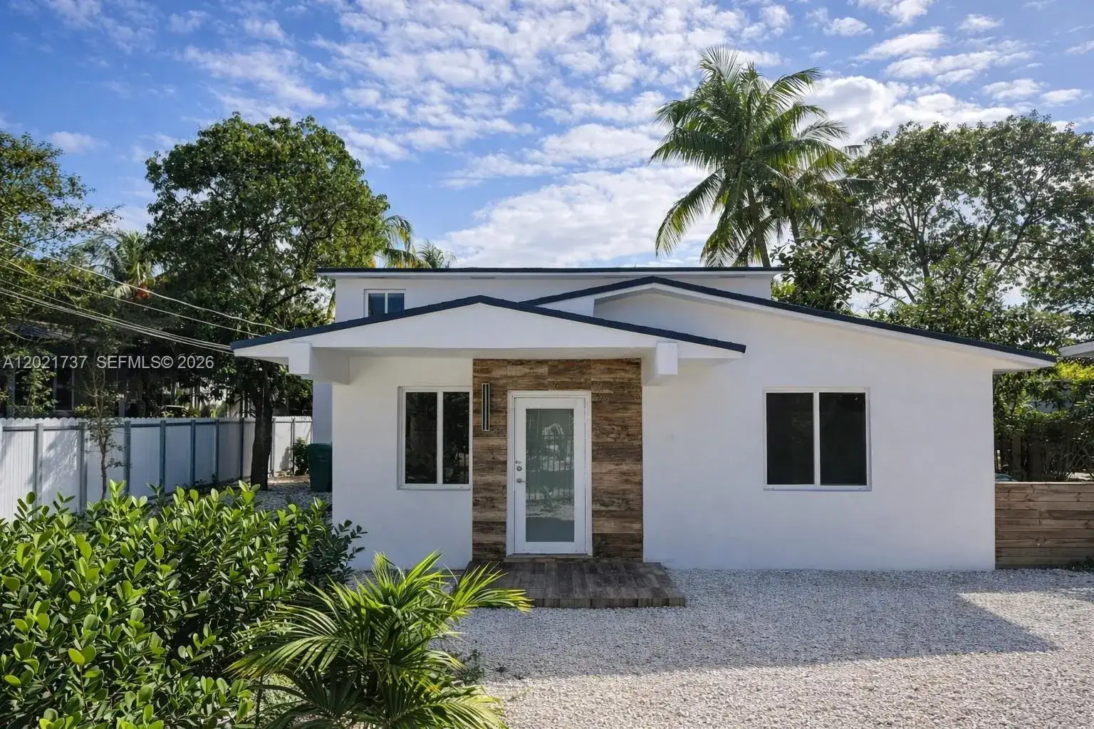 2 bedroom 1 bath Residential Lease for rent at 234 NE 55th Ter # 234, Miami FL 33137