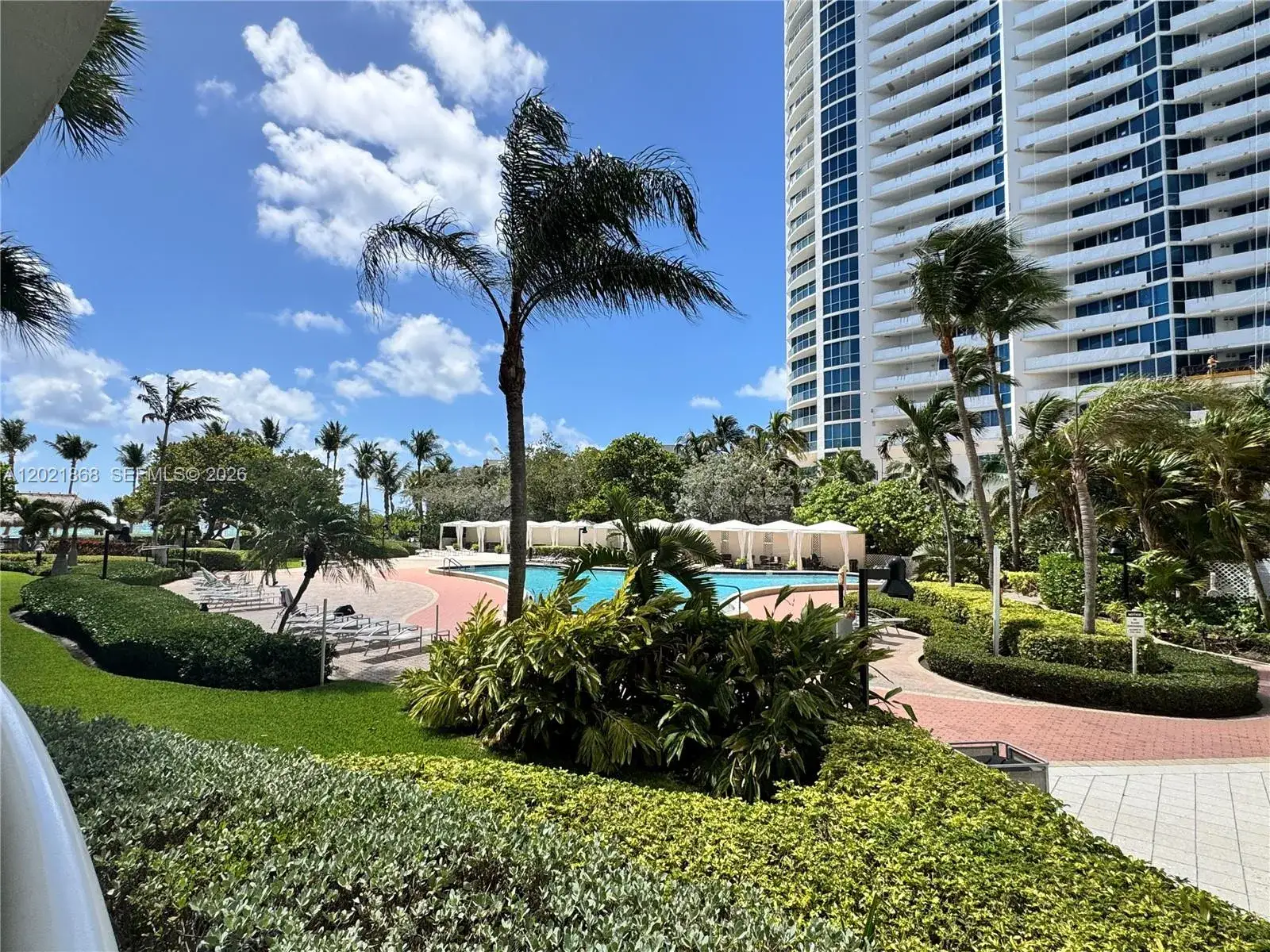 1 bedroom 1 bath Residential Lease for rent at 3001 S Ocean Dr # 119, Hollywood FL 33019