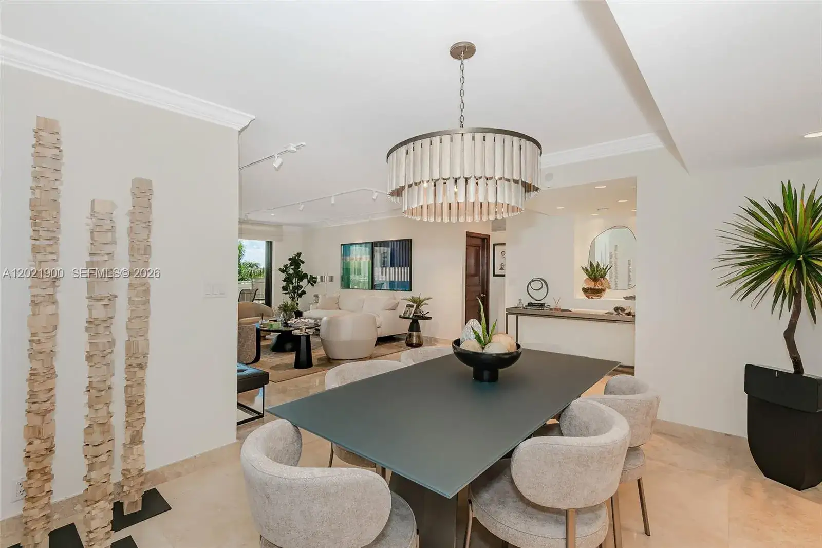 2 bedroom 2 bath Residential for sale at 1121 Crandon Blvd # E405, Key Biscayne FL 33149