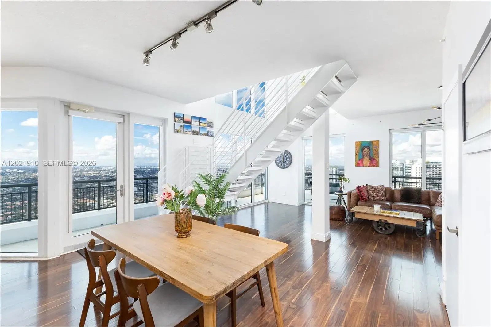 2 bedroom 2 bath Residential Lease for rent at 60 SW 13th St # 4613, Miami FL 33130