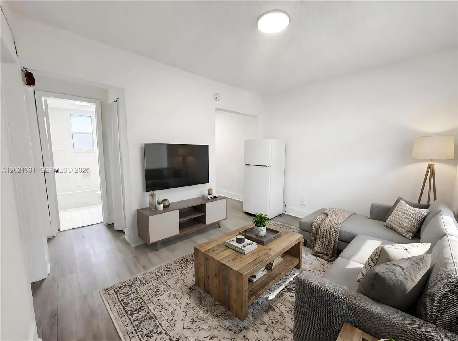 2 bedroom 1 bath Residential Lease for rent at 220 NW 11th Ter # 3, Miami FL 33136