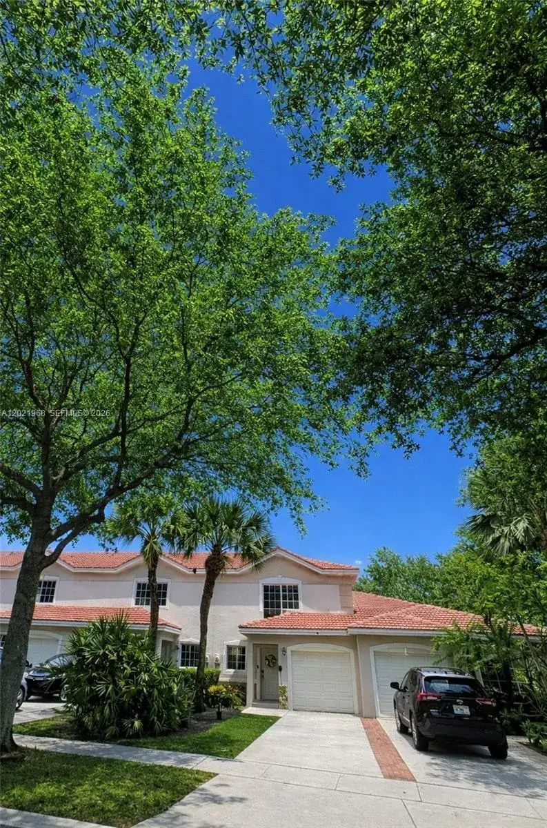 3 bedroom 2 bath Residential for sale at 6613 Old Farm Trl, Boynton Beach FL 33437