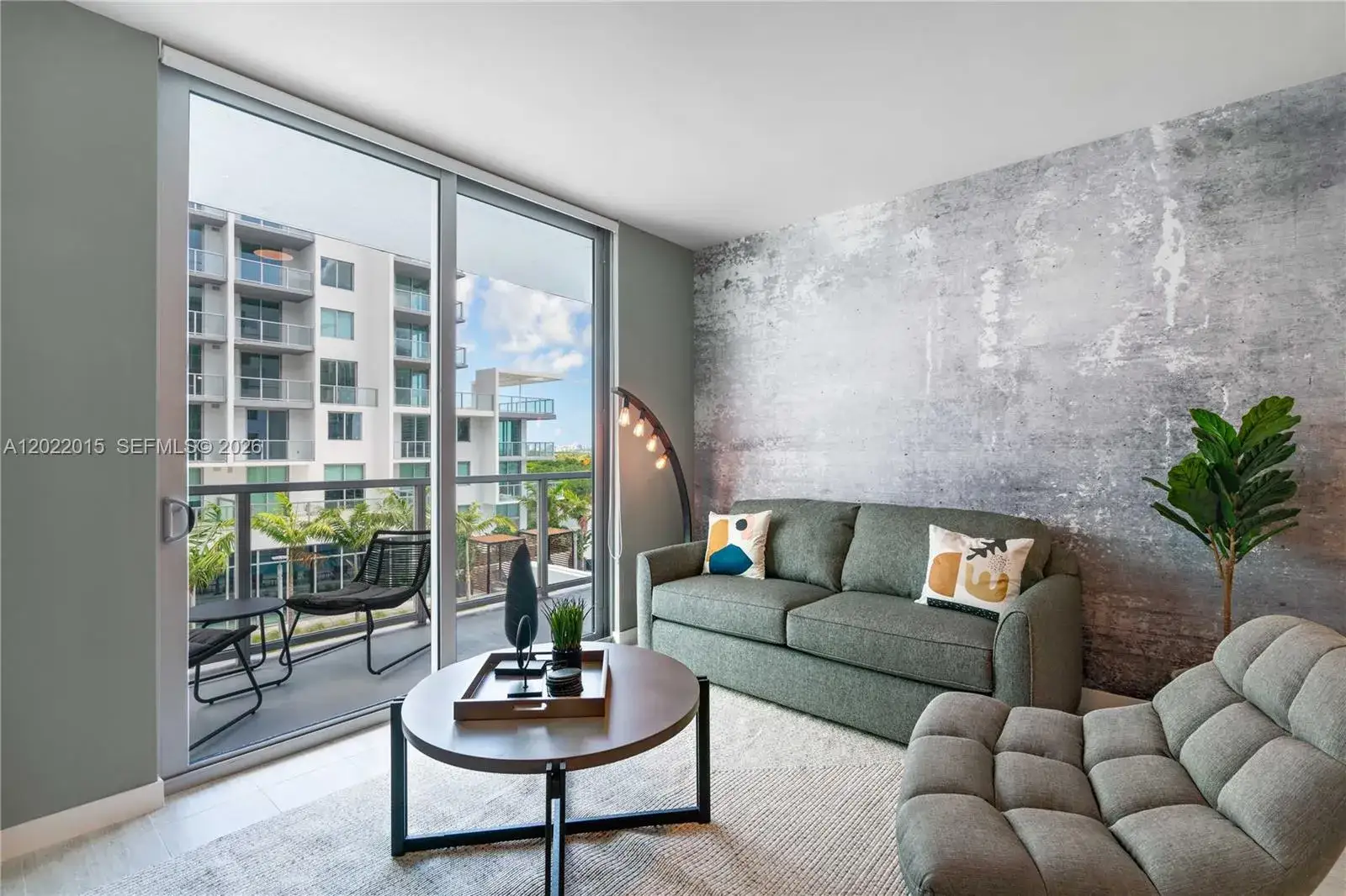 1 bedroom 1 bath Residential for sale at 3900 Biscayne Blvd # 818, Miami FL 33137