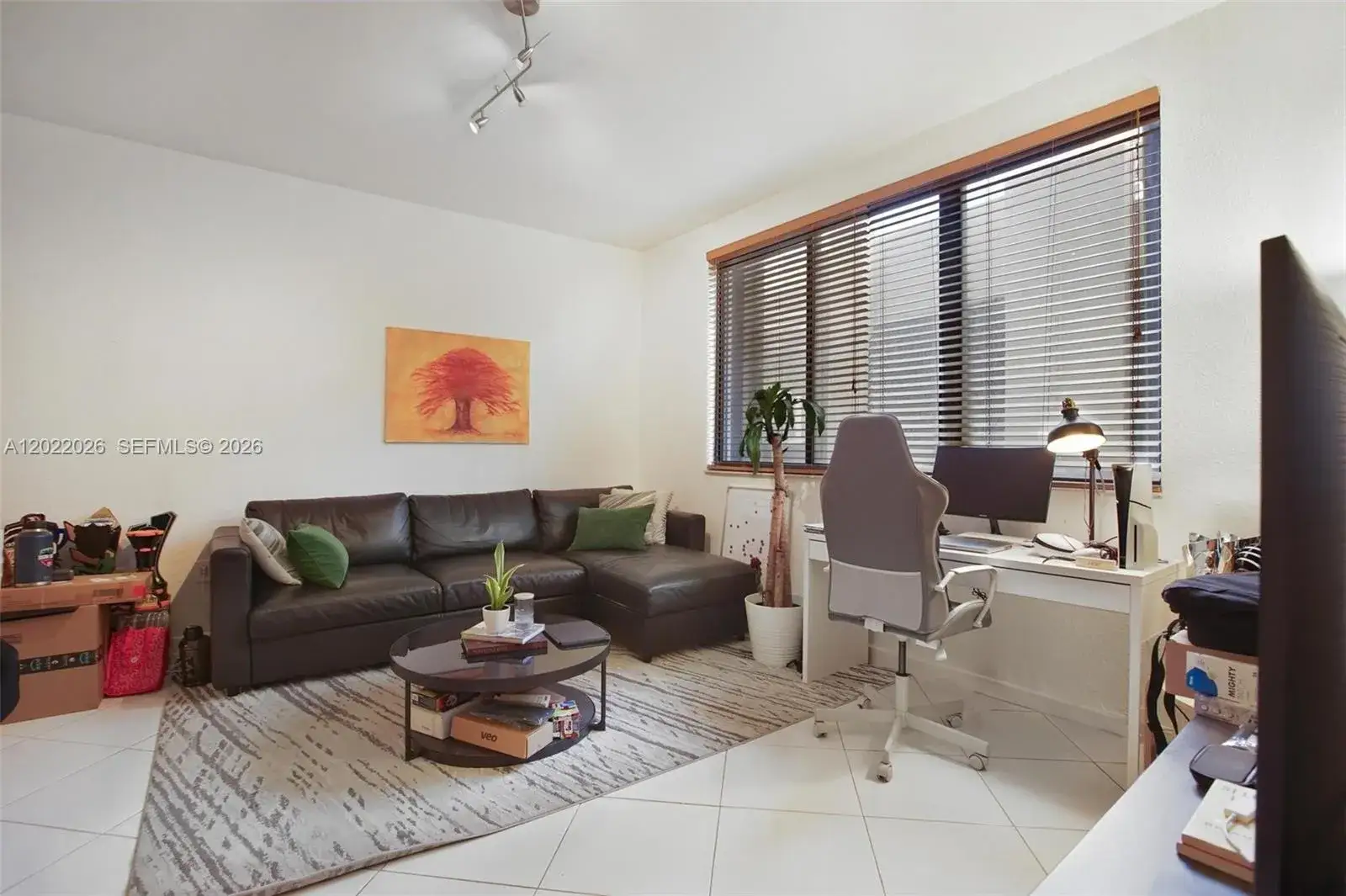 1 bedroom 1 bath Residential for sale at 540 Brickell Key Dr # 308, Miami FL 33131