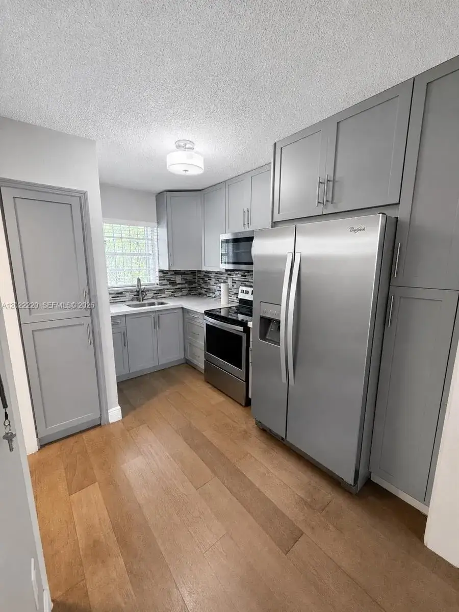 2 bedroom 1 bath Residential Lease for rent at 1635 W 44th Pl # 311, Hialeah FL 33012