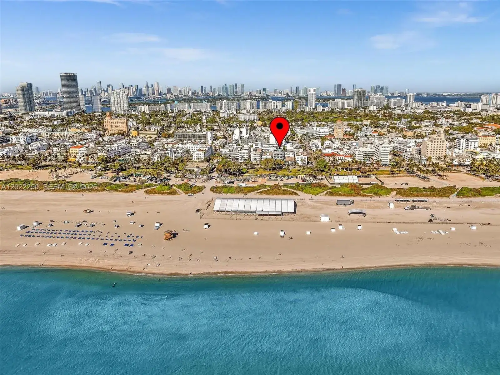 1 bedroom 1 bath Residential Lease for rent at 1052 Ocean Dr # C203, Miami Beach FL 33139