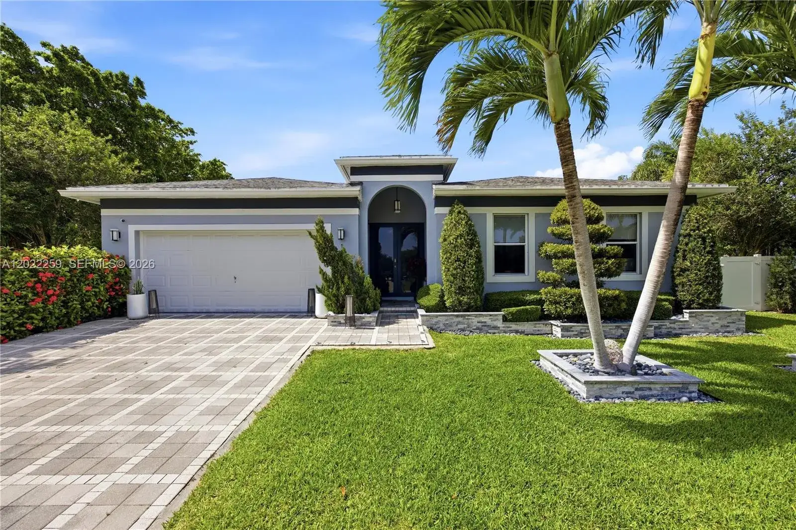 3 bedroom 2 bath Residential for sale at 105 NE 28th Ct, Wilton Manors FL 33334