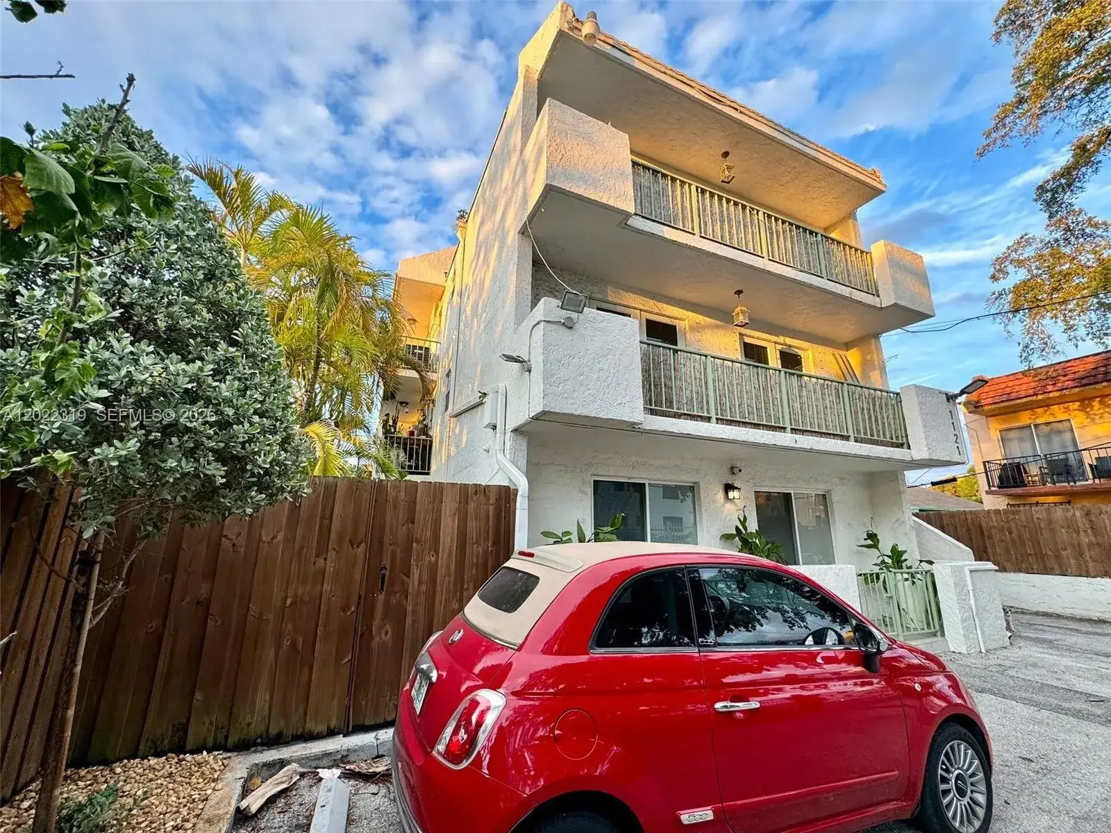 3 bedroom 2 bath Residential Lease for rent at 1121 SW 7th St # 1, Miami FL 33130