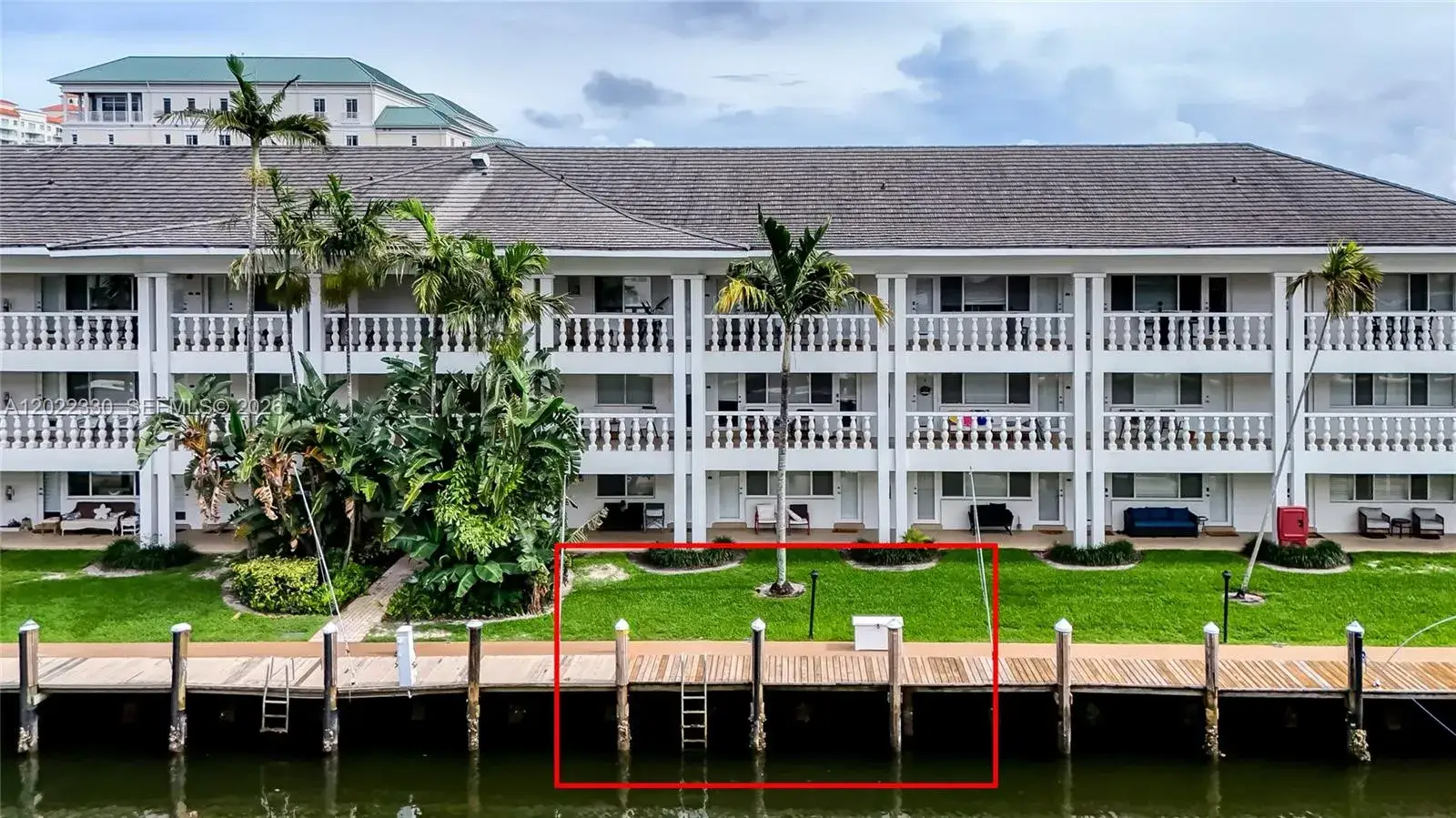 2 bedroom 2 bath Residential for sale at 2881 NE 32nd St # 111, Fort Lauderdale FL 33306