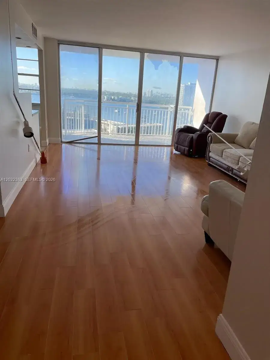 3 bedroom 2 bath Residential for sale at 18021 Biscayne Blvd, Aventura FL 33160
