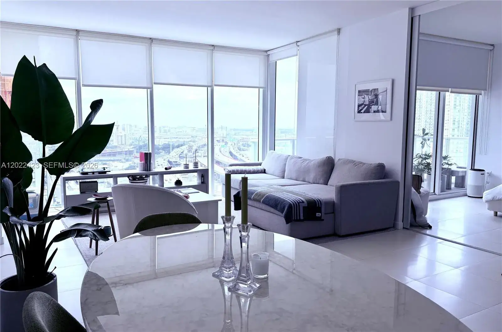 2 bedroom 2 bath Residential Lease for rent at 1040 Biscayne Blvd # 1606, Miami FL 33132